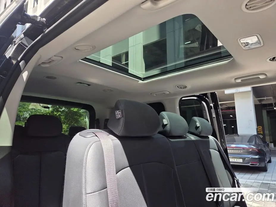 Hyundai Staria 2023 3.5 автомат (гидро), фото 11 Hyundai Staria 2023 3.5 автомат (гидро), фото 11