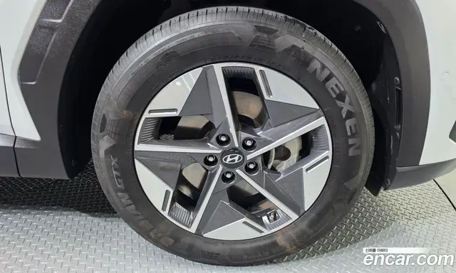 Hyundai Tucson 2024 1.6 автомат (гидро), миниатюра 5