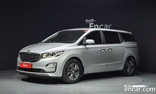 Kia Carnival, 2018, 42 190 км