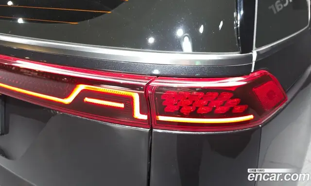 Kia Carnival 2023 3.5 автомат (гидро), миниатюра 9