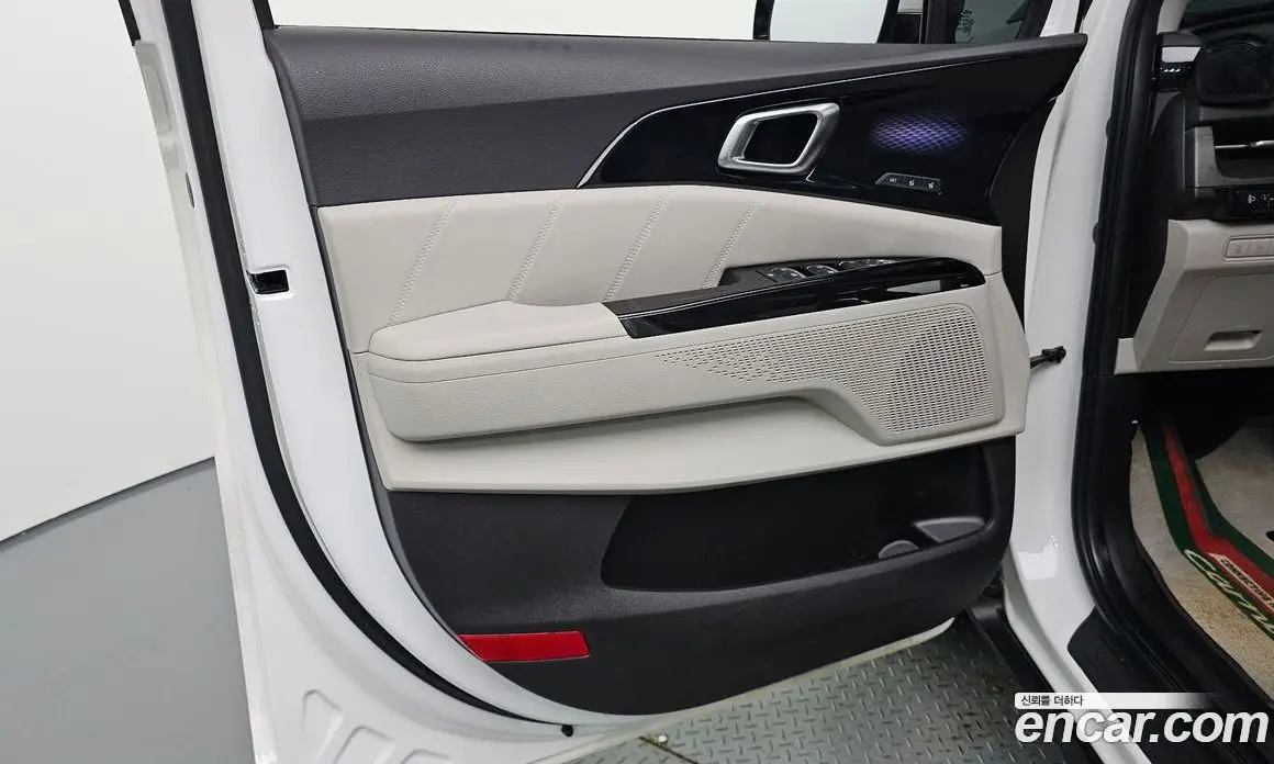 Kia Carnival 2023 3.5 автомат (гидро), фото 14 Kia Carnival 2023 3.5 автомат (гидро), фото 14