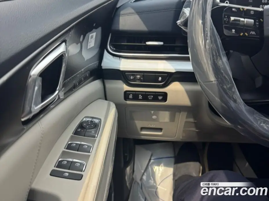 Kia Carnival 2025 1.6 автомат (гидро), фото 16 Kia Carnival 2025 1.6 автомат (гидро), фото 16