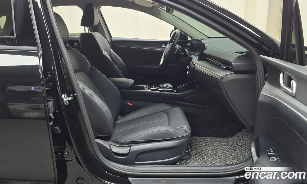 Kia K5 (Optima) 2025 2.0 автомат (гидро), фото 16 Kia K5 (Optima) 2025 2.0 автомат (гидро), фото 16
