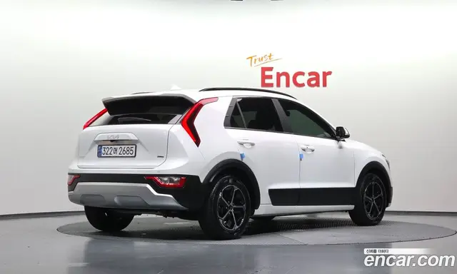 Kia Niro 2023 1.6 автомат (гидро), миниатюра 2 Kia Niro 2023 1.6 автомат (гидро), миниатюра 2