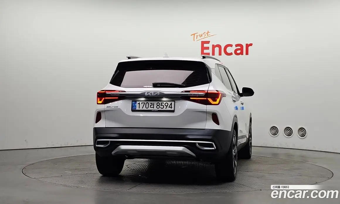 Kia Seltos 2022 1.6 автомат (гидро), фото 4