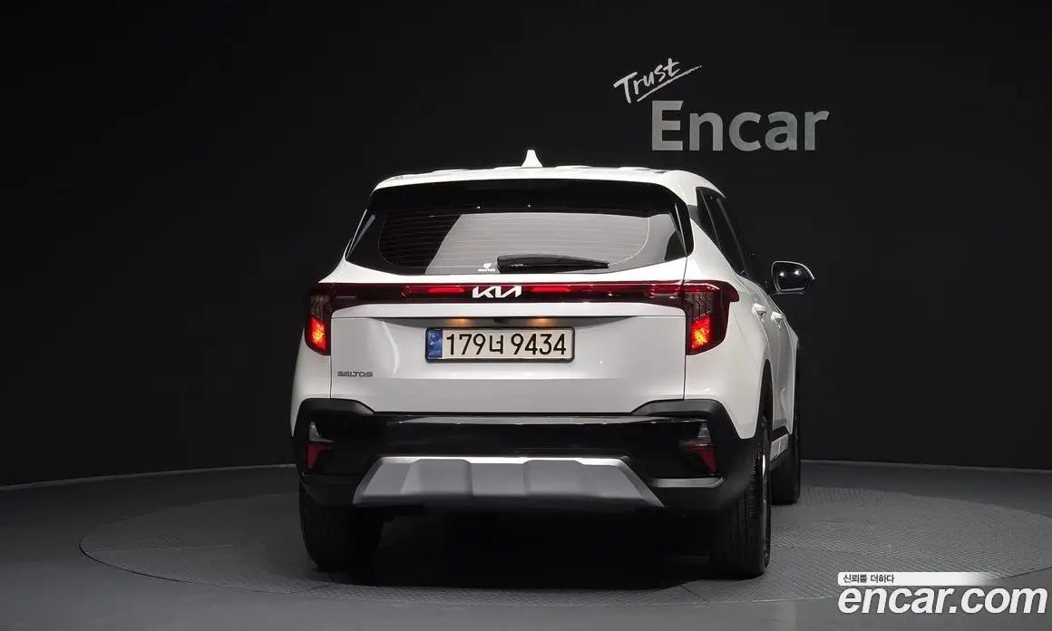 Kia Seltos 2023 2.0 автомат (гидро), фото 4 Kia Seltos 2023 2.0 автомат (гидро), фото 4