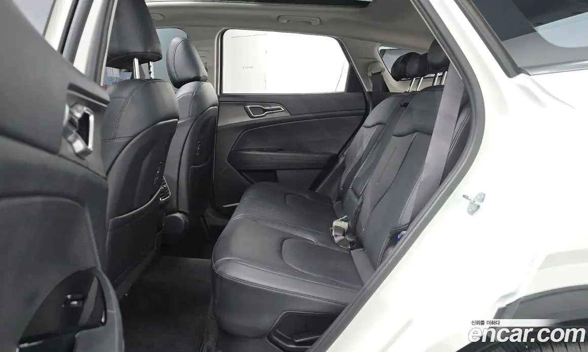 Kia Sportage 2023 1.6 автомат (гидро), фото 18