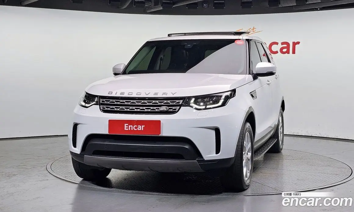 Land Rover Discovery 2019 3.0 автомат (гидро), фото 3