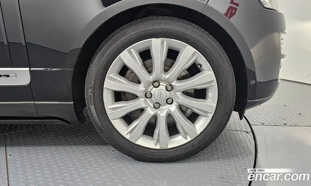 Land Rover Range Rover 2016 5.0 автомат (гидро), миниатюра 6 Land Rover Range Rover 2016 5.0 автомат (гидро), миниатюра 6
