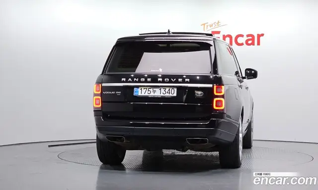 Land Rover Range Rover 2021 3.0 автомат (гидро), миниатюра 3
