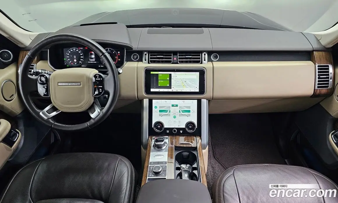 Land Rover Range Rover 2021 3.0 автомат (гидро), фото 9
