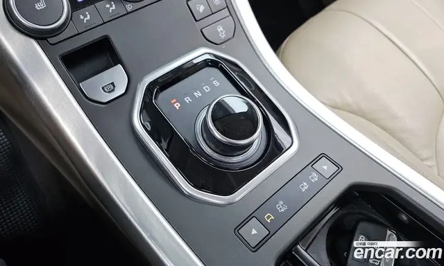 Land Rover Range Rover Evoque 2018 2.0 автомат (гидро), миниатюра 12
