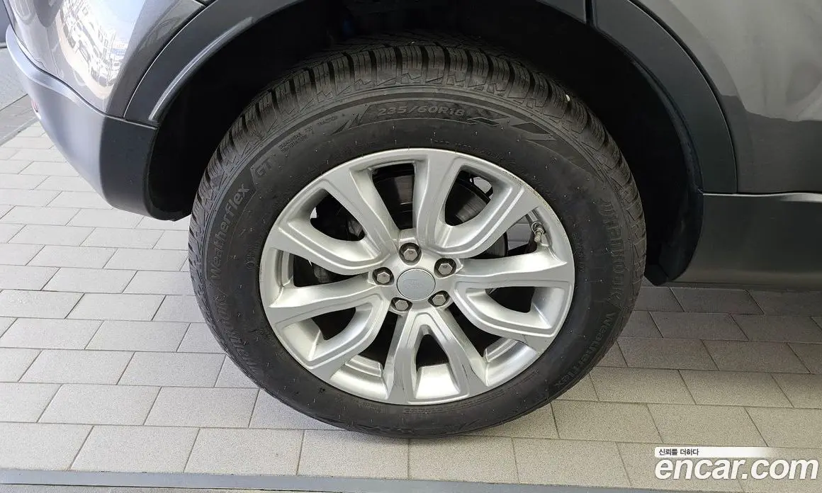 Land Rover Range Rover Evoque 2018 2.0 автомат (гидро), фото 5 Land Rover Range Rover Evoque 2018 2.0 автомат (гидро), фото 5