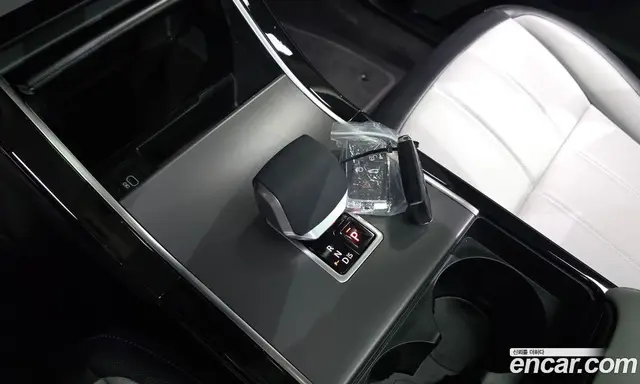 Land Rover Range Rover Evoque 2024 2.0 автомат (гидро), миниатюра 12