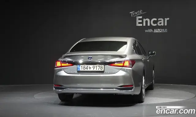 Lexus ES 2021 2.5 автомат (гидро), миниатюра 4 Lexus ES 2021 2.5 автомат (гидро), миниатюра 4