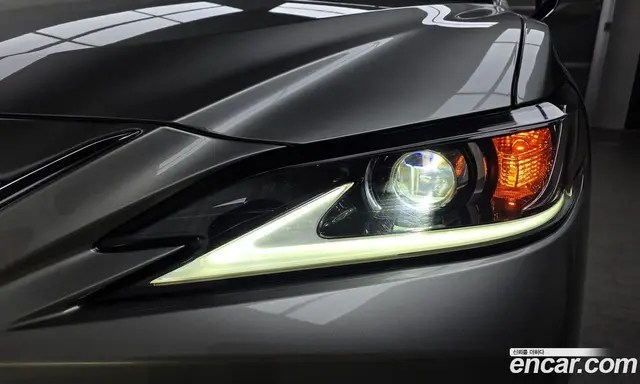 Lexus ES 2021 2.5 автомат (гидро), миниатюра 8 Lexus ES 2021 2.5 автомат (гидро), миниатюра 8