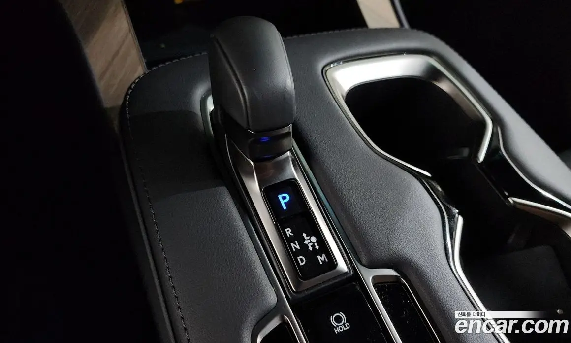 Lexus LM 2025 2.4 автомат (гидро), фото 12 Lexus LM 2025 2.4 автомат (гидро), фото 12