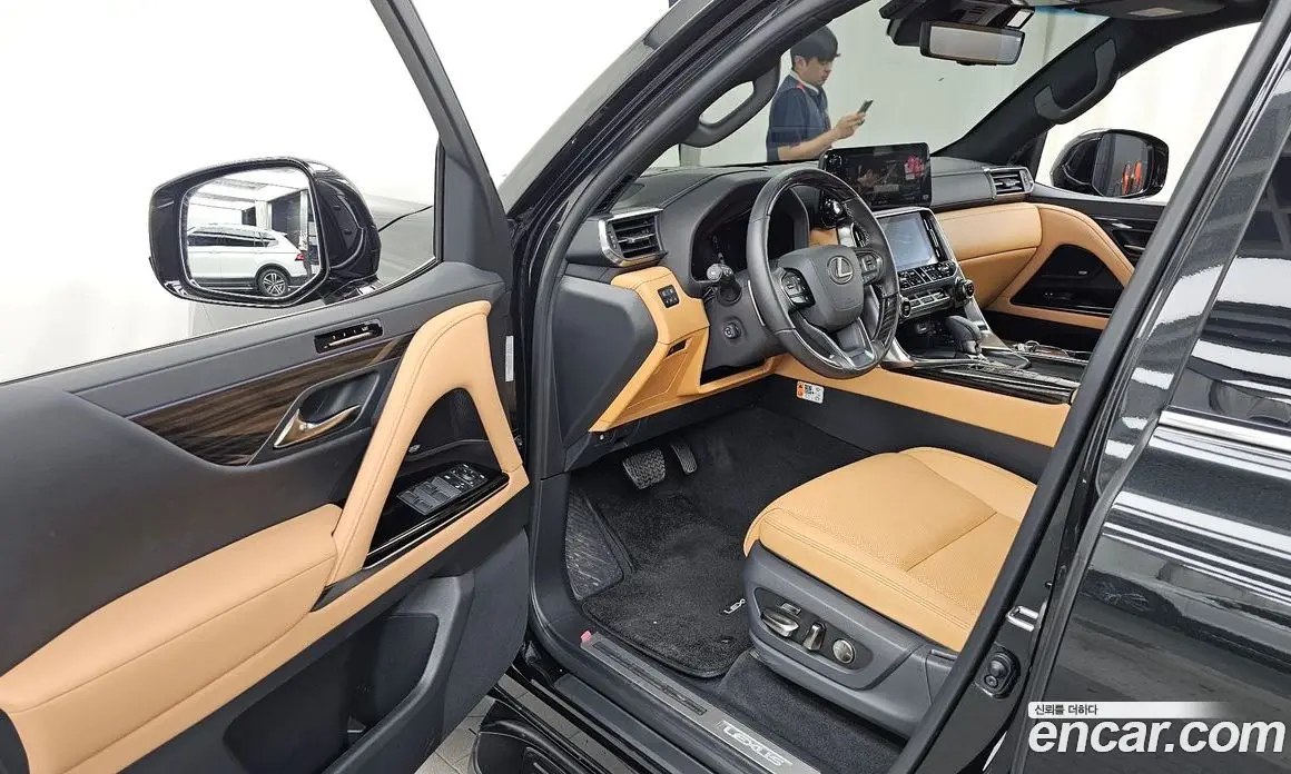 Lexus LX 2025 3.4 автомат (гидро), фото 13 Lexus LX 2025 3.4 автомат (гидро), фото 13