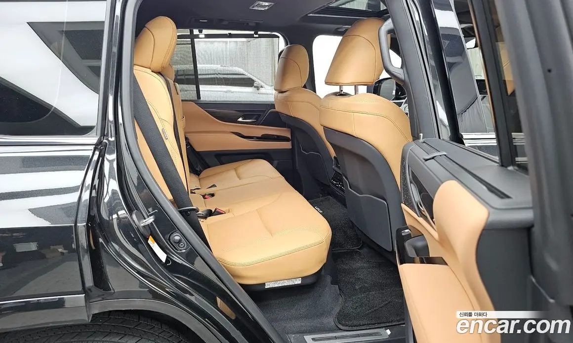 Lexus LX 2025 3.4 автомат (гидро), фото 18 Lexus LX 2025 3.4 автомат (гидро), фото 18