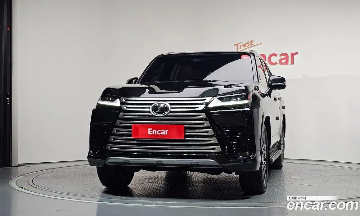 Lexus LX 2025 3.4 автомат (гидро), фото 3 Lexus LX 2025 3.4 автомат (гидро), фото 3