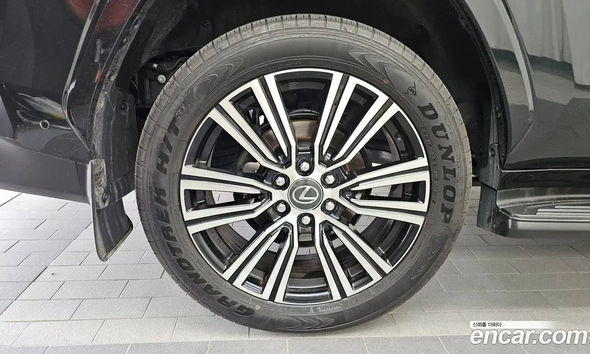 Lexus LX 2025 3.4 автомат (гидро), фото 5 Lexus LX 2025 3.4 автомат (гидро), фото 5