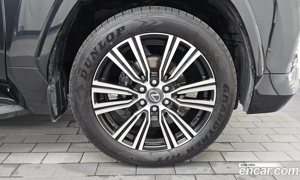 Lexus LX 2025 3.4 автомат (гидро), фото 7 Lexus LX 2025 3.4 автомат (гидро), фото 7