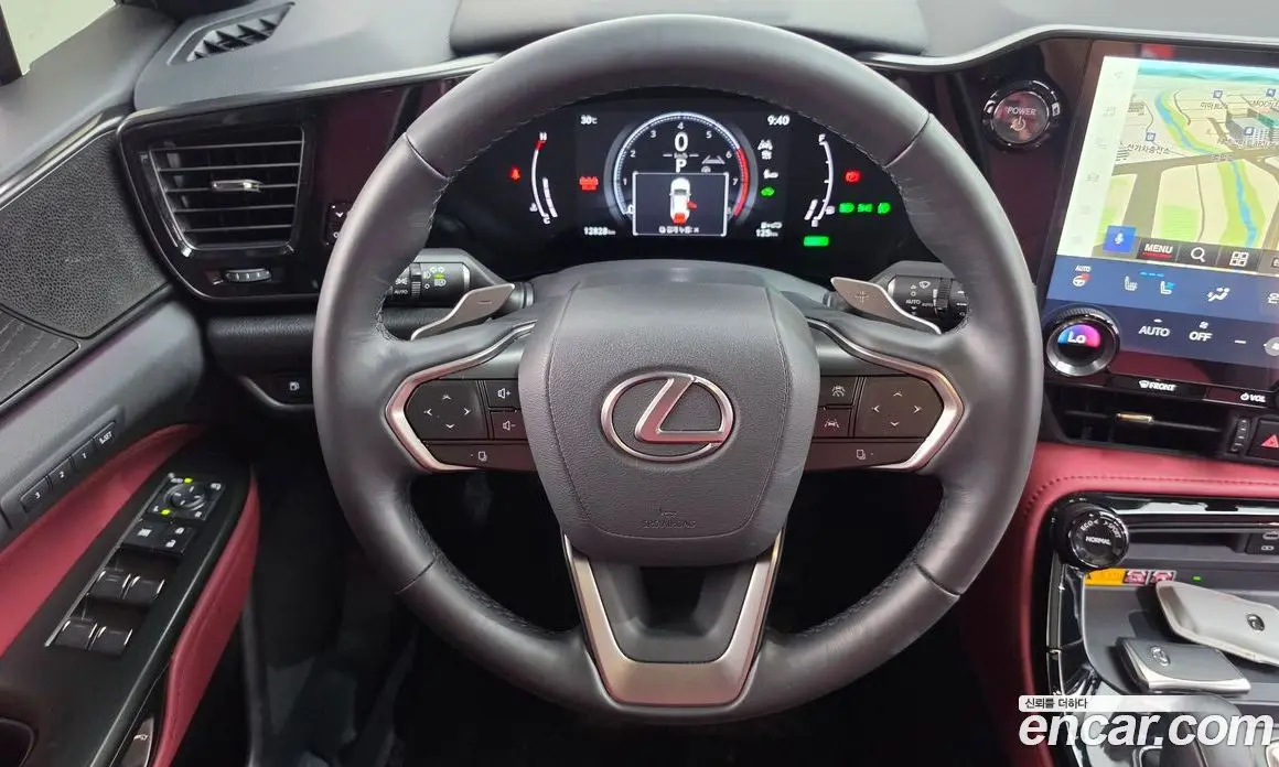 Lexus NX 2024 2.5 автомат (гидро), фото 19