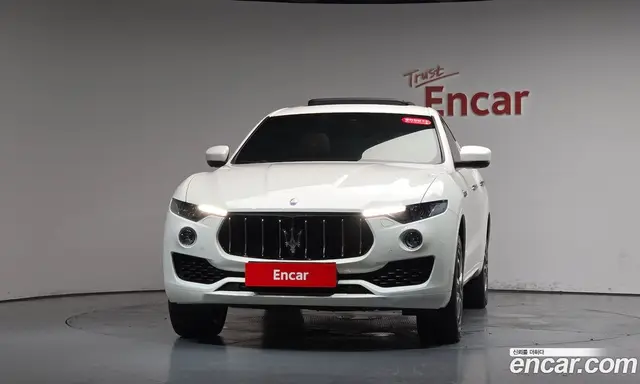 Maserati Levante 2018 3.0 автомат (гидро), миниатюра 2