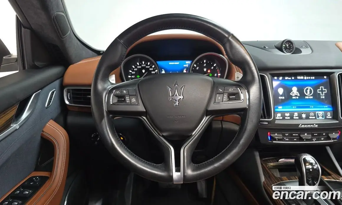 Maserati Levante 2018 3.0 автомат (гидро), фото 18