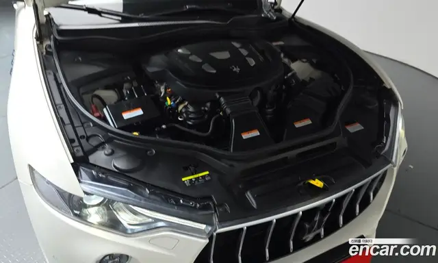 Maserati Levante 2018 3.0 автомат (гидро), миниатюра 5