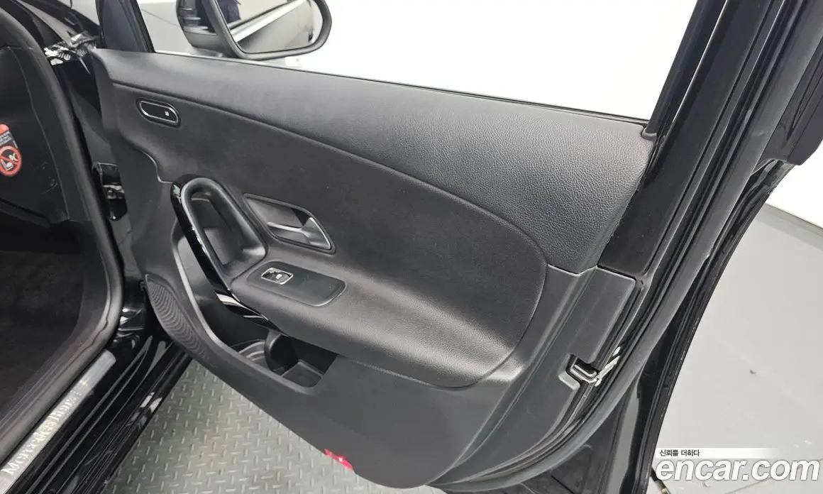 Mercedes-Benz A-Class 2020 2.0 автомат (гидро), фото 14