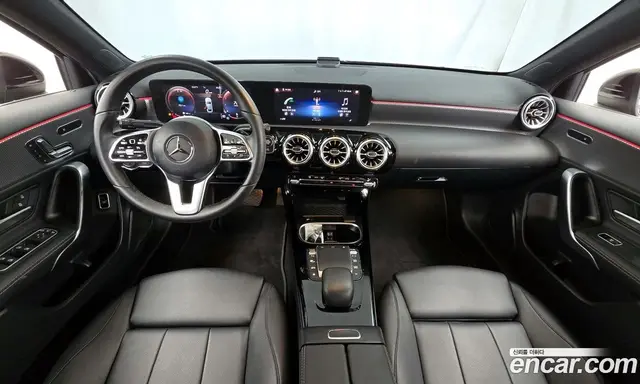 Mercedes-Benz A-Class 2021 2.0 автомат (гидро), миниатюра 10 Mercedes-Benz A-Class 2021 2.0 автомат (гидро), миниатюра 10