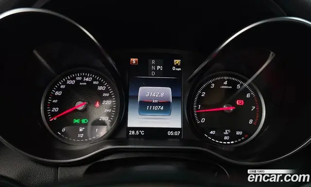 Mercedes-Benz C-Class 2017 2.0 автомат (гидро), миниатюра 11