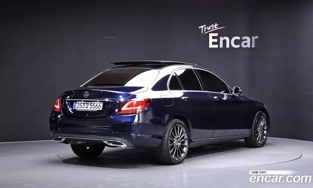 Mercedes-Benz C-Class 2020 2.0 автомат (гидро), миниатюра 2 Mercedes-Benz C-Class 2020 2.0 автомат (гидро), миниатюра 2
