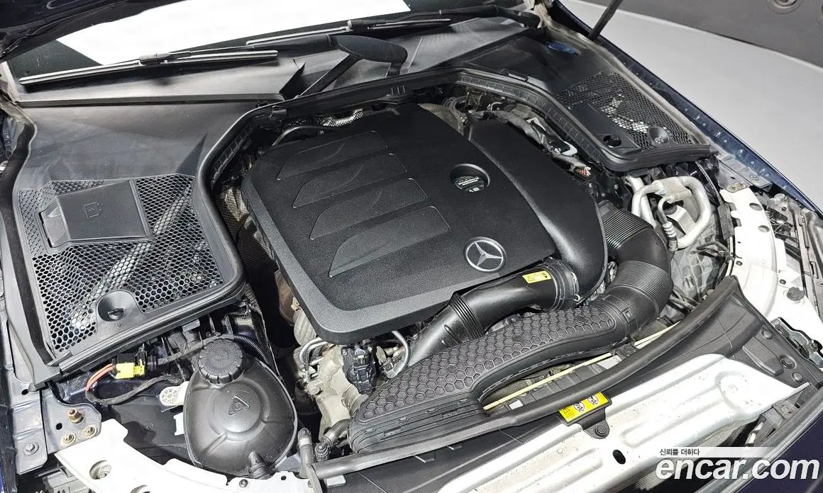 Mercedes-Benz C-Class 2020 2.0 автомат (гидро), фото 6 Mercedes-Benz C-Class 2020 2.0 автомат (гидро), фото 6