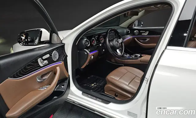 Mercedes-Benz E-Class 2017 1.9 автомат (гидро), миниатюра 12