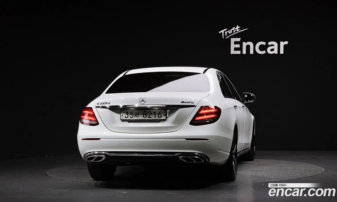Mercedes-Benz E-Class 2017 1.9 автомат (гидро), фото 3 Mercedes-Benz E-Class 2017 1.9 автомат (гидро), фото 3