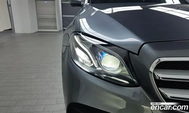 Mercedes-Benz E-Class 2020 2.0 автомат (гидро), миниатюра 7
