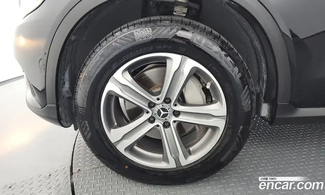 Mercedes-Benz GLC-Class 2019 2.0 автомат (гидро), миниатюра 5 Mercedes-Benz GLC-Class 2019 2.0 автомат (гидро), миниатюра 5