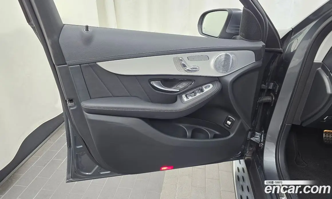 Mercedes-Benz GLC-Class 2019 2.0 автомат (гидро), фото 14 Mercedes-Benz GLC-Class 2019 2.0 автомат (гидро), фото 14