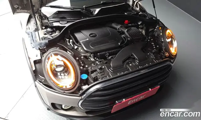 Mini Clubman 2023 1.5 автомат (гидро), миниатюра 6 Mini Clubman 2023 1.5 автомат (гидро), миниатюра 6