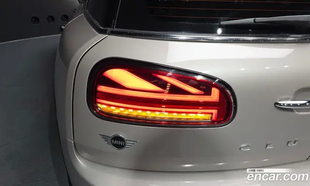 Mini Clubman 2023 1.5 автомат (гидро), миниатюра 9 Mini Clubman 2023 1.5 автомат (гидро), миниатюра 9