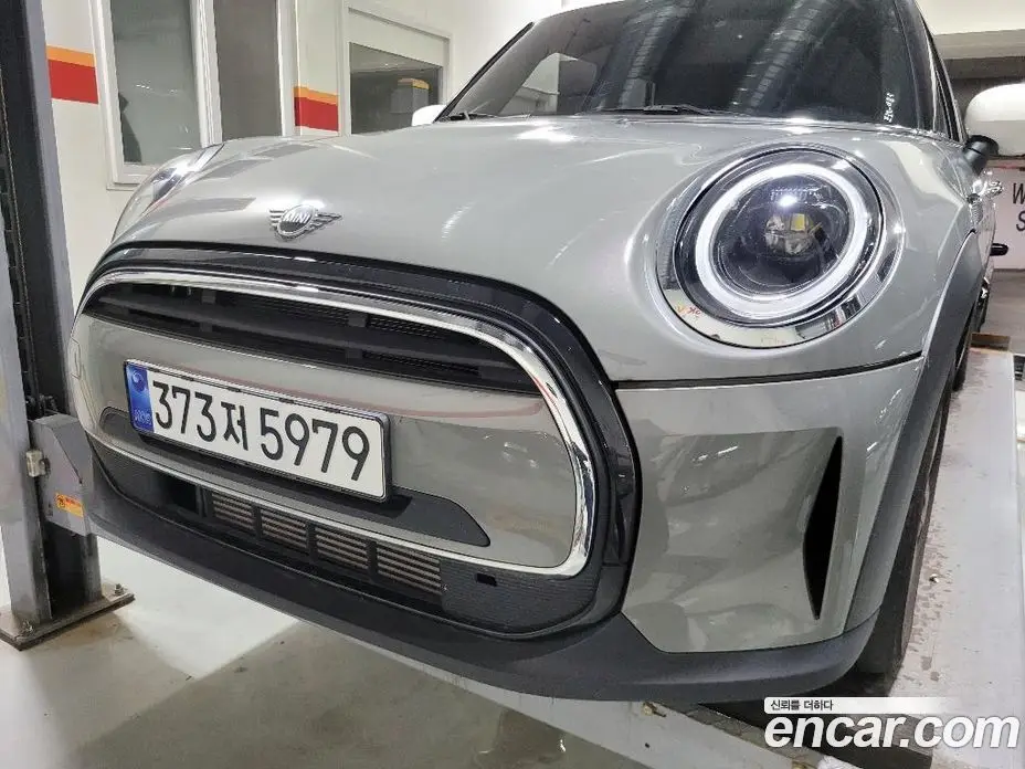 Mini Cooper 2022 1.5 автомат (гидро), фото 1 Mini Cooper 2022 1.5 автомат (гидро), фото 1
