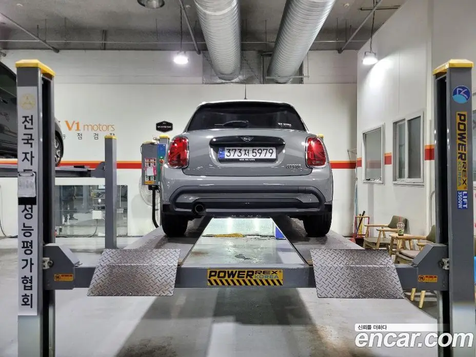 Mini Cooper 2022 1.5 автомат (гидро), фото 2 Mini Cooper 2022 1.5 автомат (гидро), фото 2