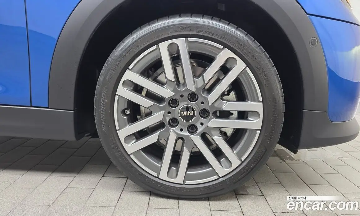 Mini Cooper 2025 2.0 автомат (гидро), фото 6
