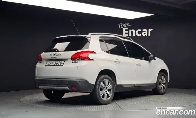 Peugeot 2008 2017 1.6 автомат (гидро), миниатюра 2