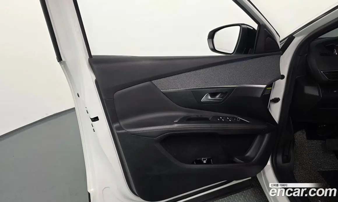 Peugeot 3008 2020 1.5 автомат (гидро), фото 14 Peugeot 3008 2020 1.5 автомат (гидро), фото 14