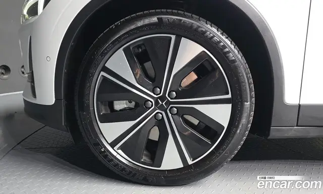 Polestar Polestar 2 2023 0.2 автомат (гидро), миниатюра 5 Polestar Polestar 2 2023 0.2 автомат (гидро), миниатюра 5