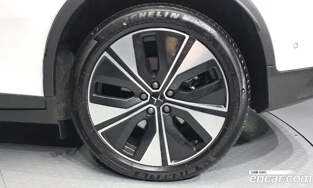 Polestar Polestar 2 2023 0.2 автомат (гидро), миниатюра 7 Polestar Polestar 2 2023 0.2 автомат (гидро), миниатюра 7