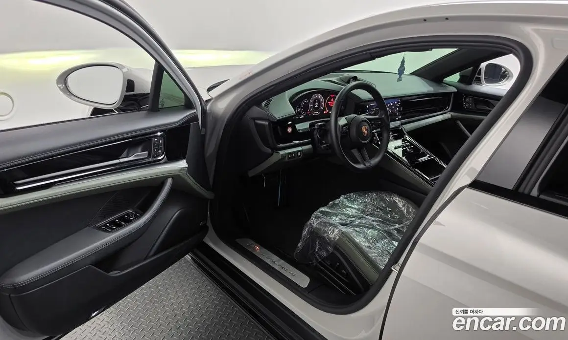 Porsche Panamera 2025 2.9 автомат (гидро), фото 13 Porsche Panamera 2025 2.9 автомат (гидро), фото 13